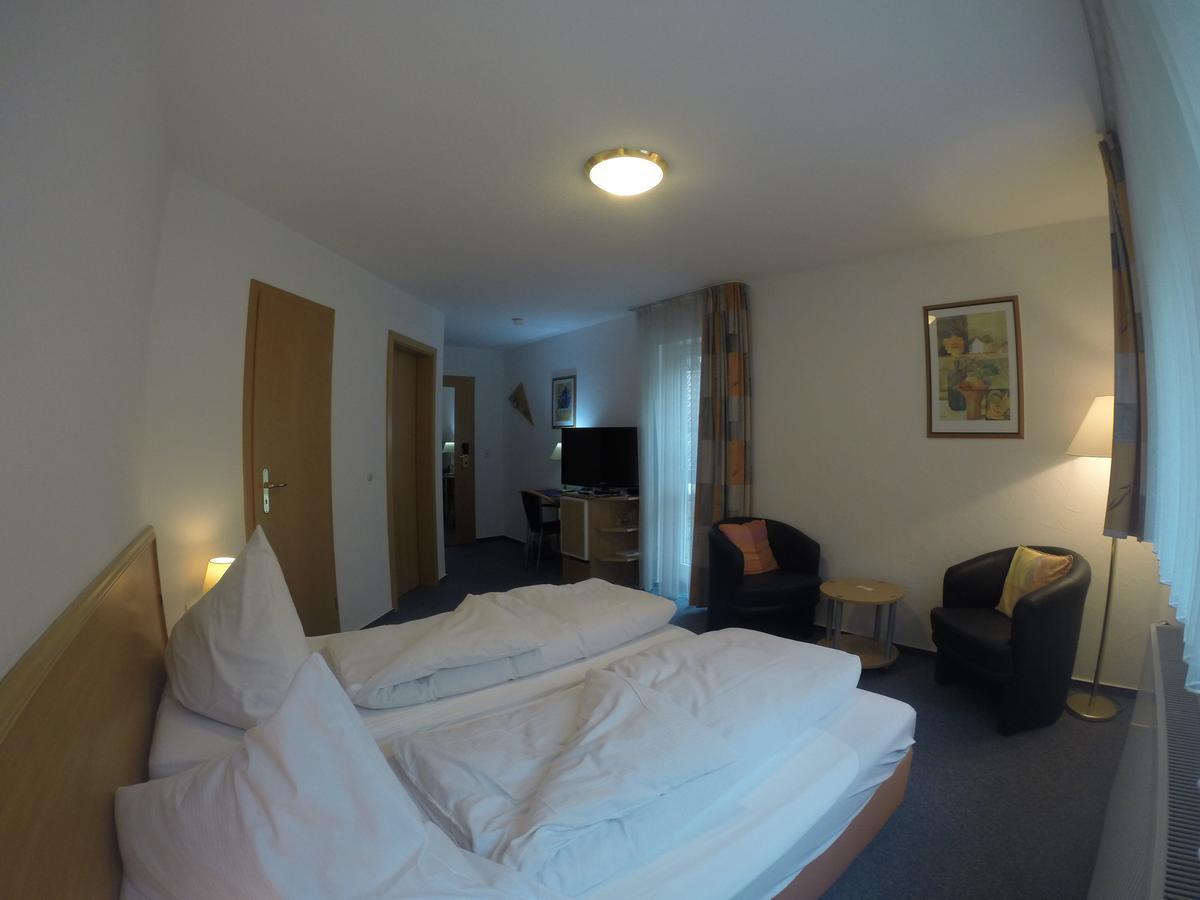 Hotel Wasserfall Garni Oberndorf am Neckar Ngoại thất bức ảnh