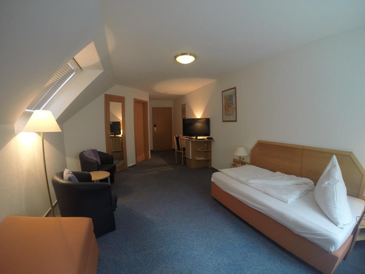 Hotel Wasserfall Garni Oberndorf am Neckar Ngoại thất bức ảnh